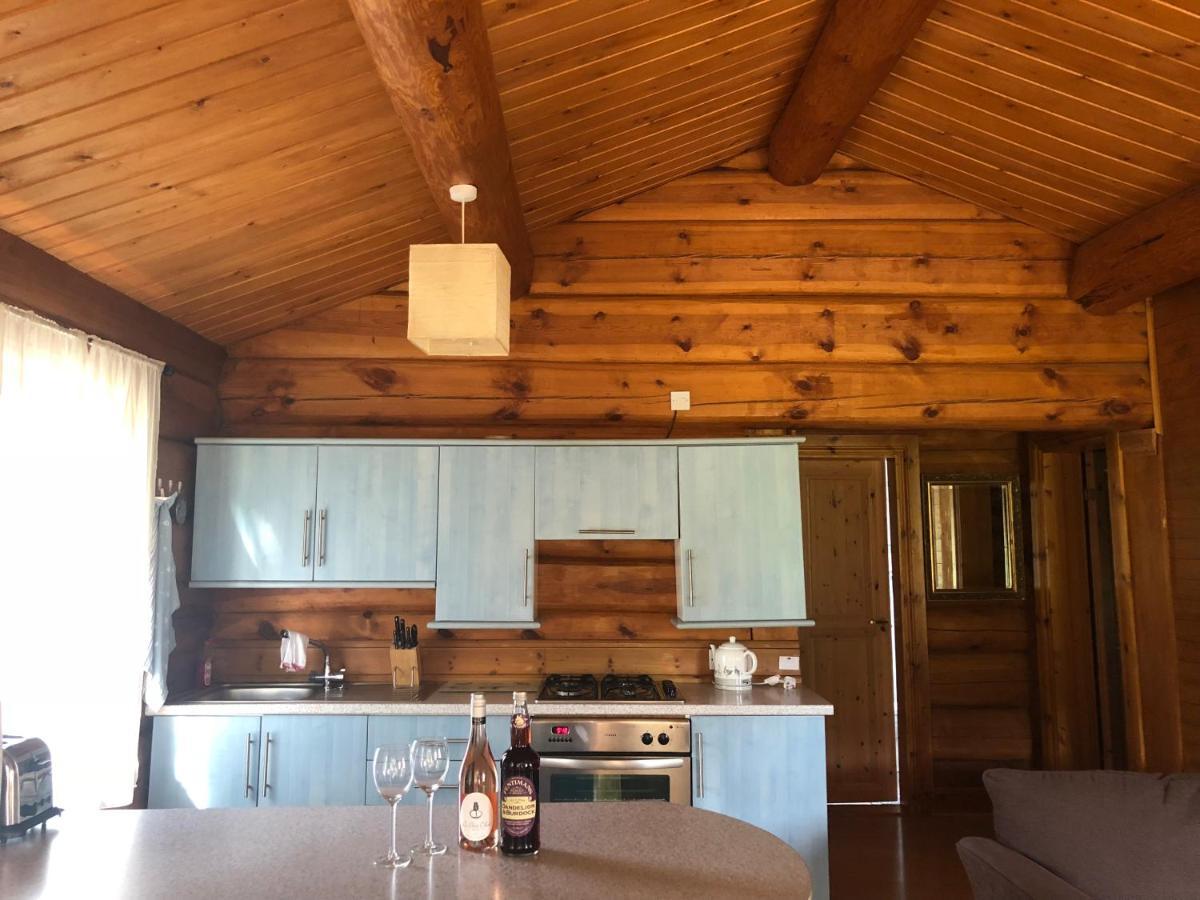 Log Home Village อัลเวอร์สตัน ภายนอก รูปภาพ