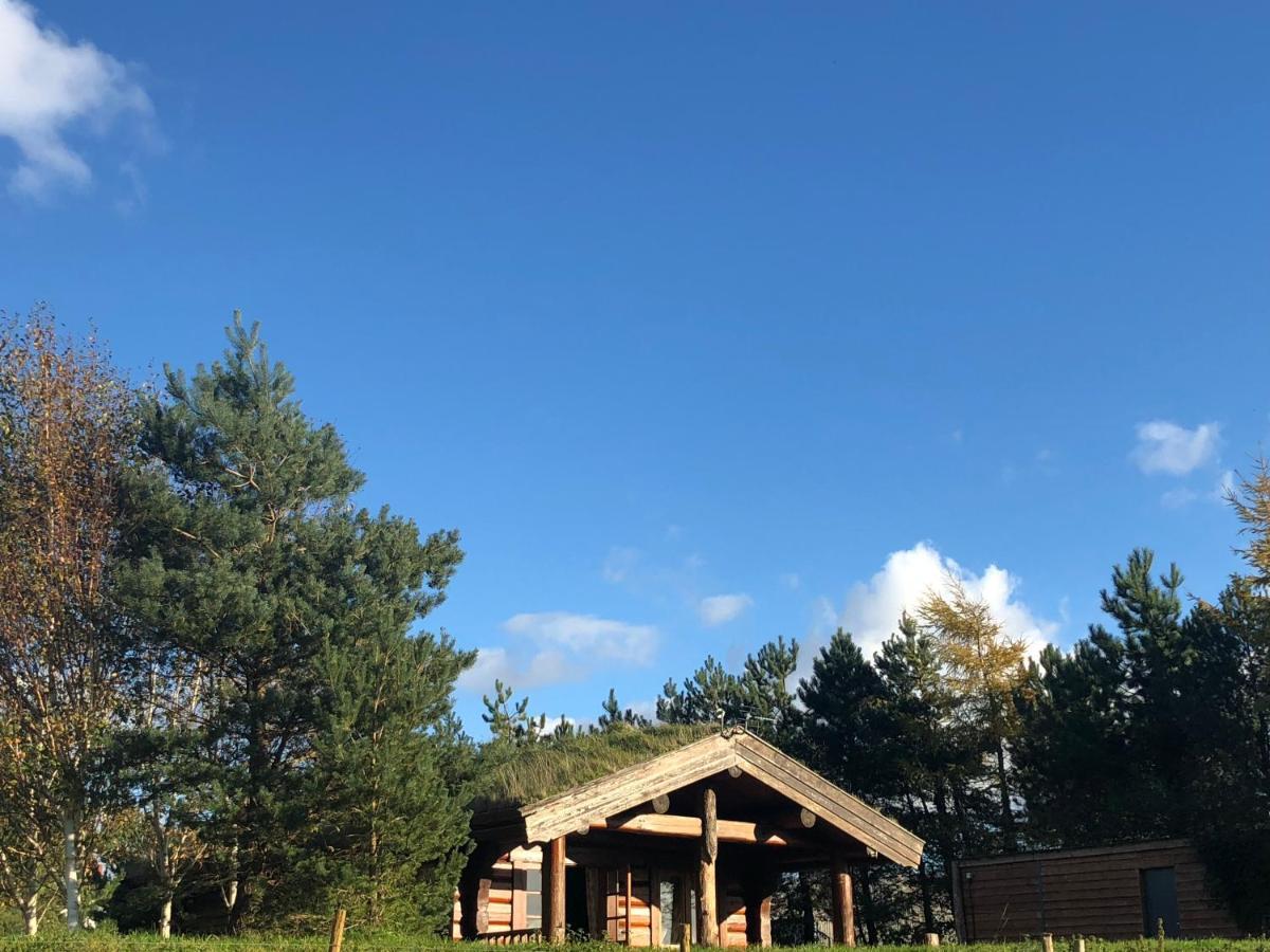 Log Home Village อัลเวอร์สตัน ภายนอก รูปภาพ